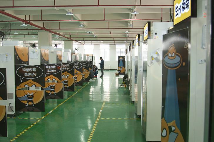 板栗机,图书机器等多类新零售产品火热生产中